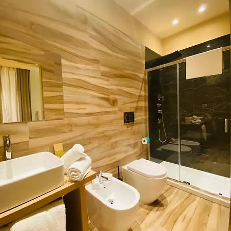 Harmony House Prestige 3* Пиза